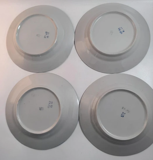 צלחת קוטר 19.5 ס"מ מפורצלן