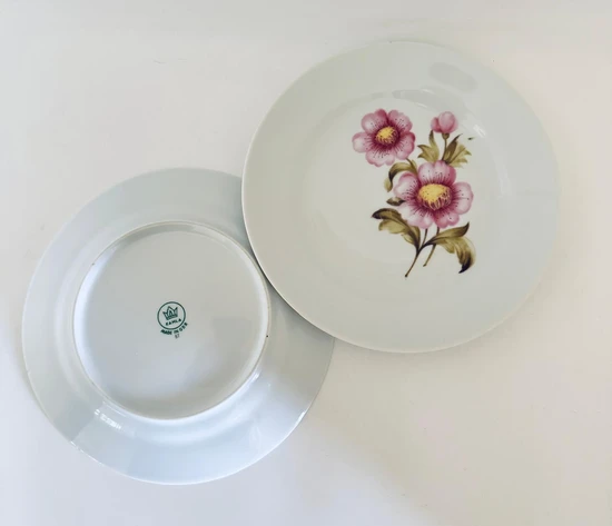 צלחת מנה ראשונה / עוגה - פורצלן