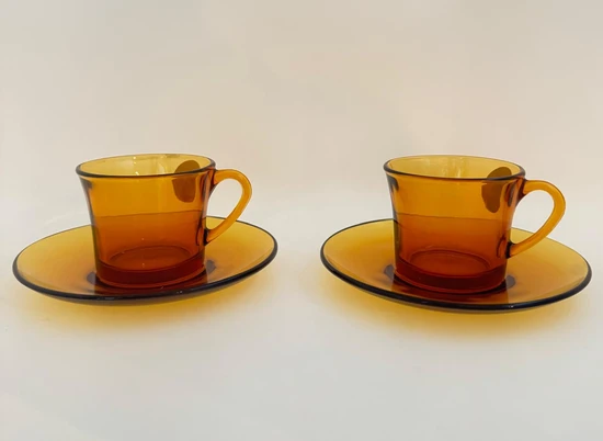 ספל לאספרסו וצלחת זכוכית בצבע ענבר DURALEX