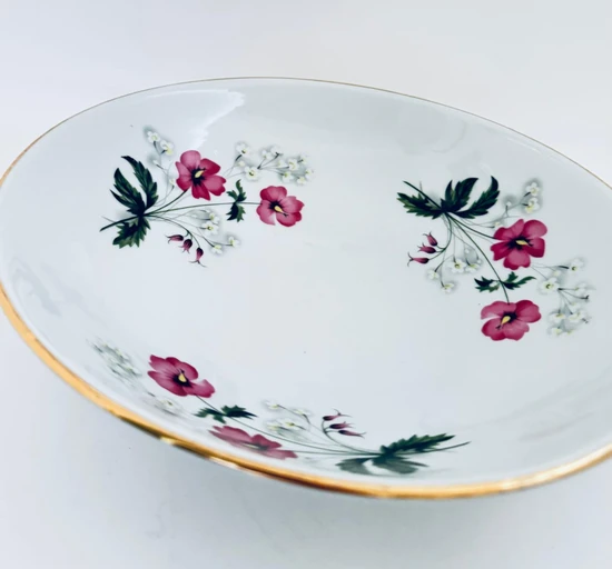 קערה מפורצלן