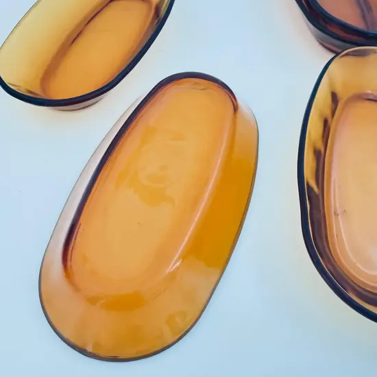 צלוחיות אובליות זכוכית בצבע ענבר DURALEX