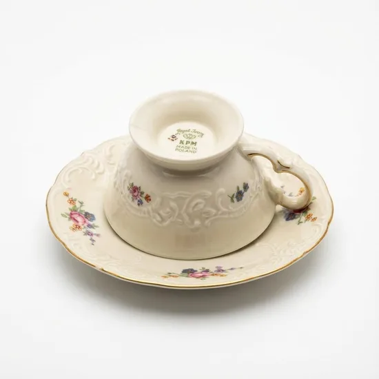 ספל וצלחת מפורצלן