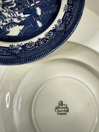 צלחת מנה ראשונה קוטר20.5 ס"מ חרס בגוונים כחול