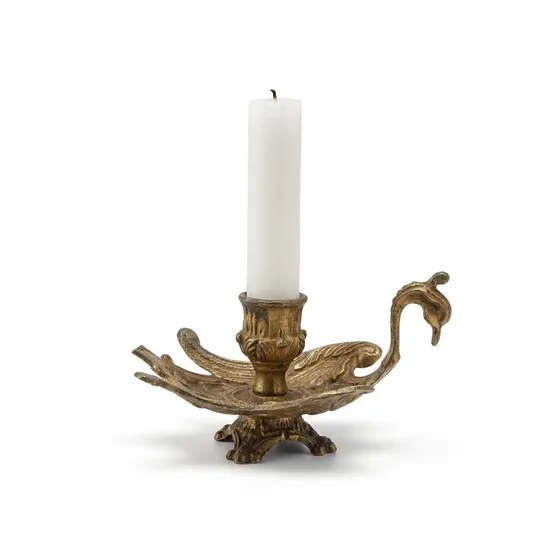 פמוט בודד מפליז