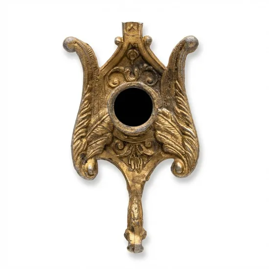 פמוט בודד מפליז