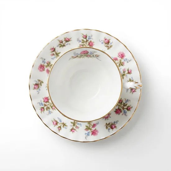 ספל וצלחת מפורצלן