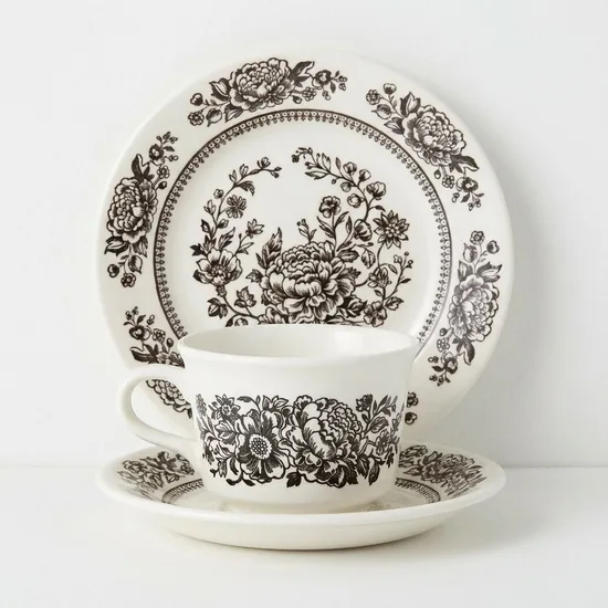 ספל וצלחת מחרס