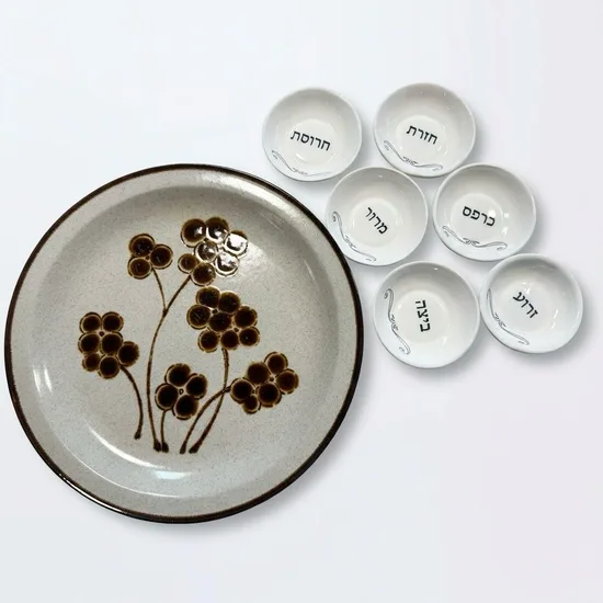 צלחת חרס וינטג וקעריות קרמיקה עבודת יד = צלחת פסח