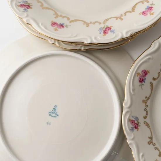 צלחת מנה ראשונה מפורצלן חלק מסרוויס איימי