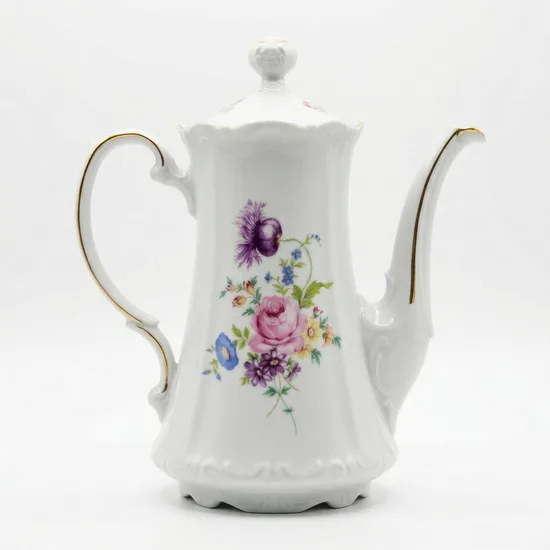 קומקום מפורצלן