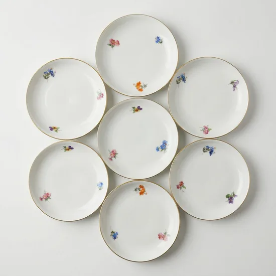 צלחת קוטר 13.5 ס"מ מפורצלן חלק מסרוויס חן