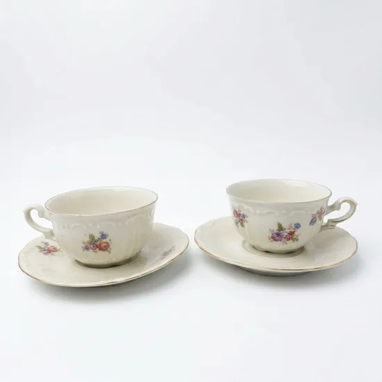 ספל אספרסו וצלחת מפורצלן